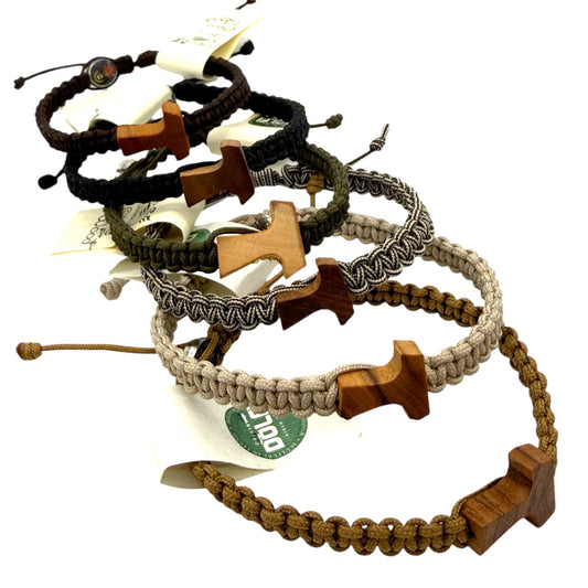 Armband mit Tau-Kreuz