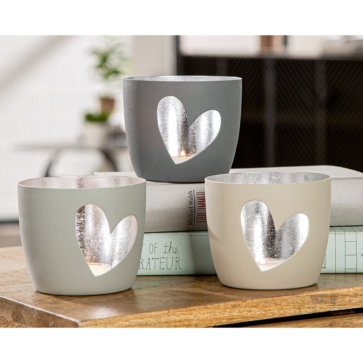 Windlicht aus Metall "Heart" Beige